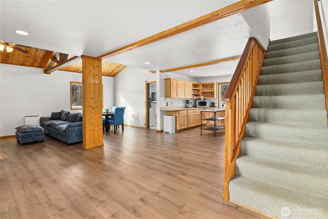 71 Middle Fork Lane, Cle Elum, WA 98922