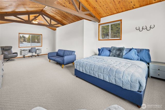 71 Middle Fork Lane, Cle Elum, WA 98922