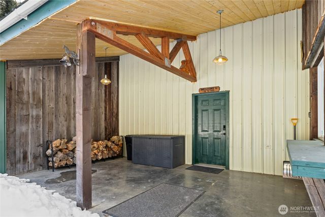 71 Middle Fork Lane, Cle Elum, WA 98922