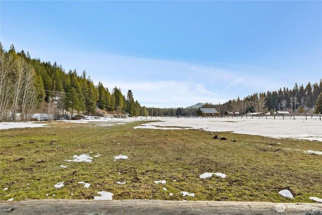 71 Middle Fork Lane, Cle Elum, WA 98922