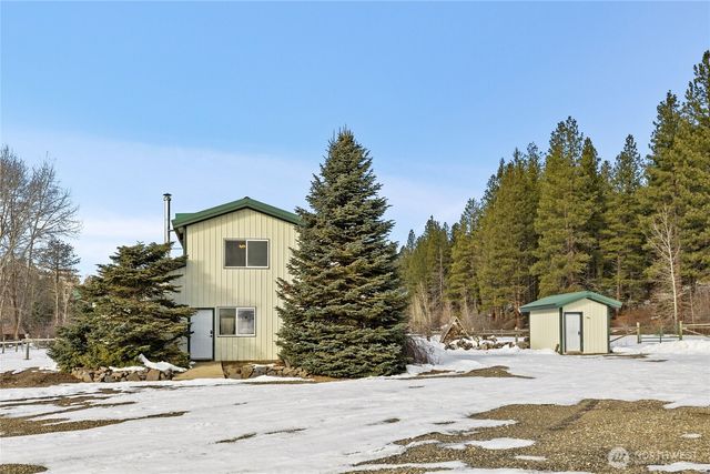 71 Middle Fork Lane, Cle Elum, WA 98922