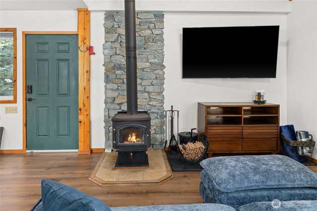 71 Middle Fork Lane, Cle Elum, WA 98922