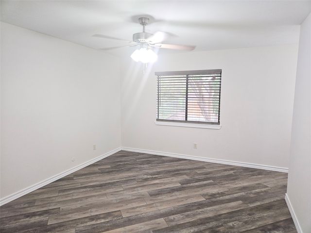 6908 Sunflower Circle N, Fort Worth, TX 76120