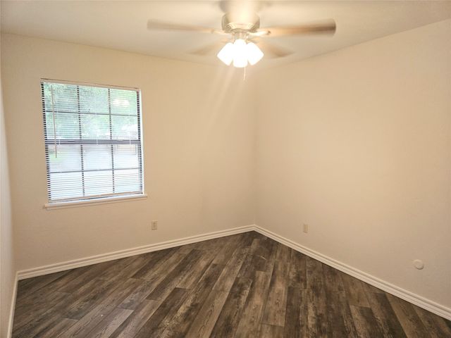 6908 Sunflower Circle N, Fort Worth, TX 76120