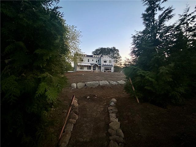 980 Green End Avenue Avenue, Middletown, RI 02842