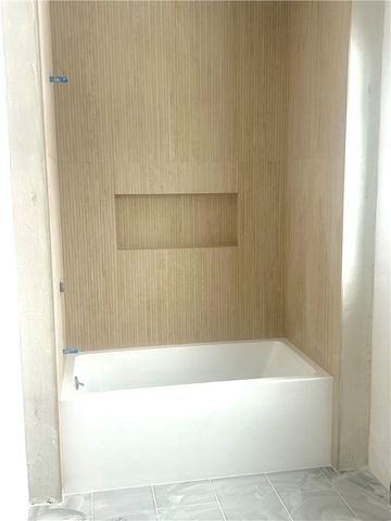 980 Green End Avenue Avenue, Middletown, RI 02842