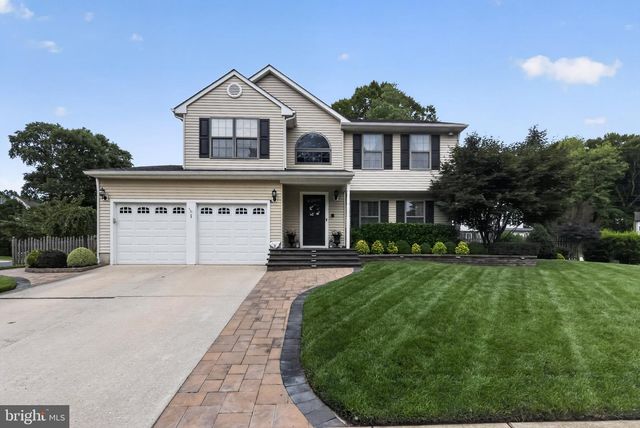 1 WOODLEIGH CT, Mantua, NJ 08051