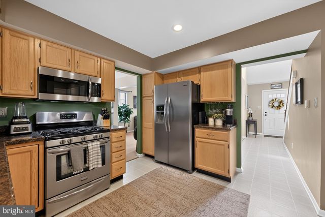 1 WOODLEIGH CT, Mantua, NJ 08051