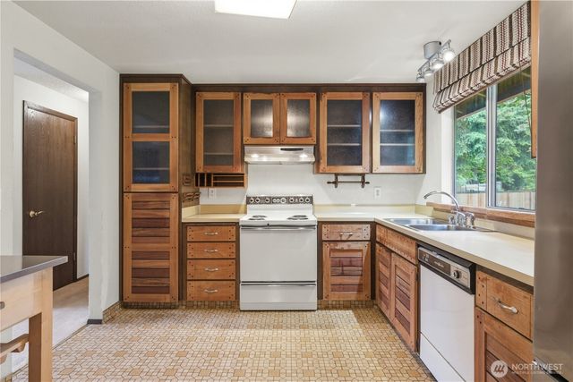 14610 SE 198th Street, Renton, WA 98058