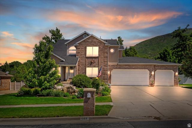 1880 SHADOW VALLEY DR, Ogden, UT 84403