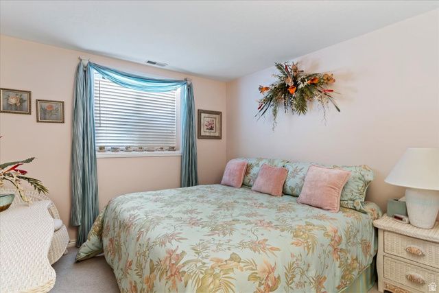 1880 SHADOW VALLEY DR, Ogden, UT 84403