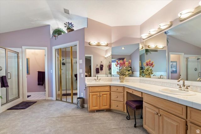 1880 SHADOW VALLEY DR, Ogden, UT 84403
