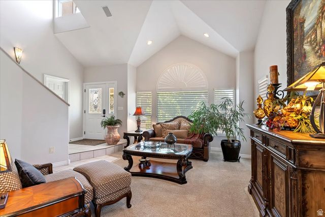1880 SHADOW VALLEY DR, Ogden, UT 84403