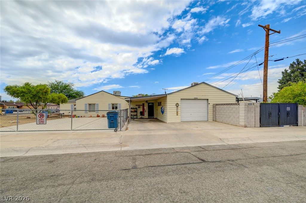 449 Republic Street, Henderson, NV 89015