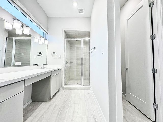 5815 Fairdale Lane B, Houston, TX 77057