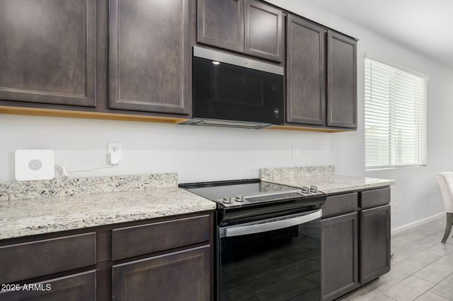 22898 N 182ND Lane, Surprise, AZ 85387