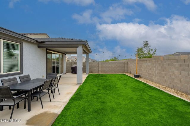 22898 N 182ND Lane, Surprise, AZ 85387