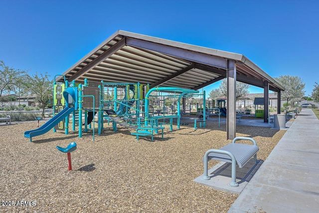 22898 N 182ND Lane, Surprise, AZ 85387