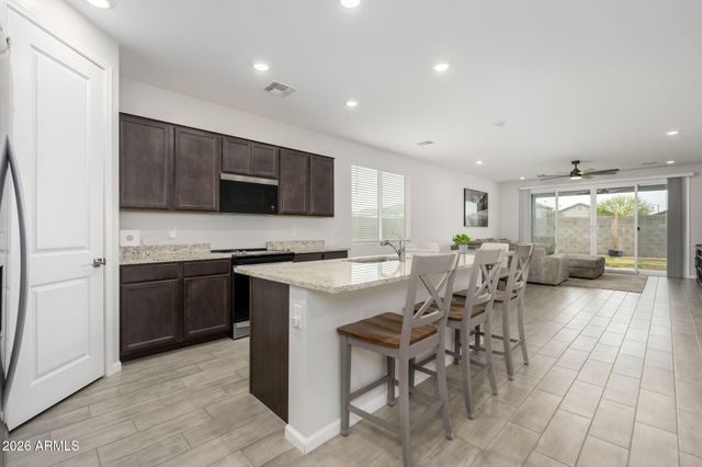 22898 N 182ND Lane, Surprise, AZ 85387