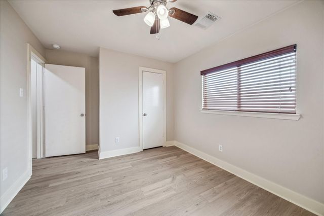 26872 Kings Park Hollow Drive, Kingwood, TX 77339