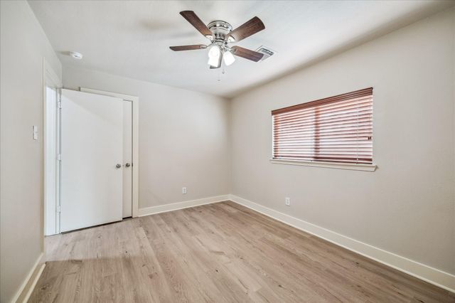 26872 Kings Park Hollow Drive, Kingwood, TX 77339