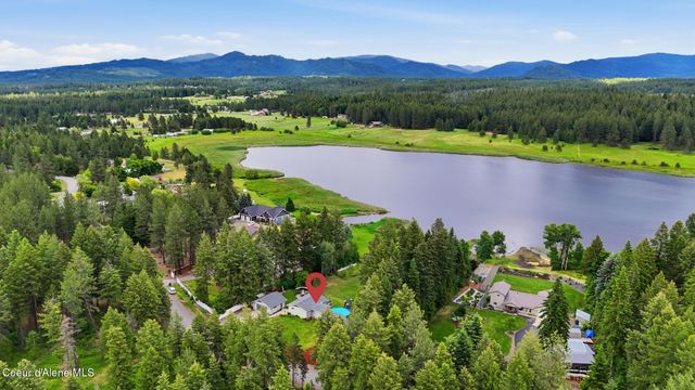 15720 N Ridgeway Ln, Hayden, ID 83835