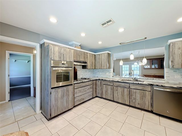 2833 S ROSE AVENUE, Inverness, FL 34450