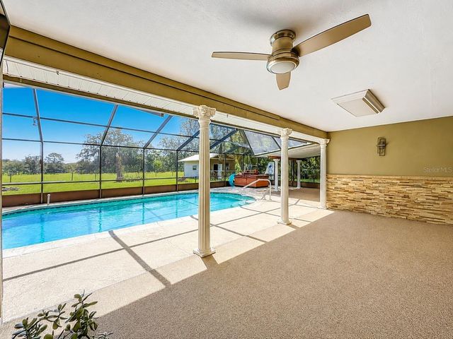 2833 S ROSE AVENUE, Inverness, FL 34450