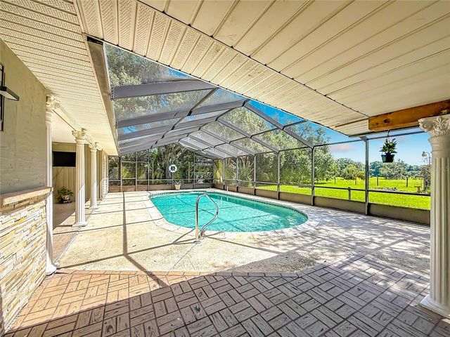 2833 S ROSE AVENUE, Inverness, FL 34450
