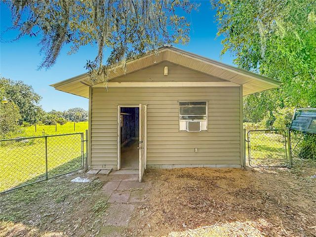 2833 S ROSE AVENUE, Inverness, FL 34450