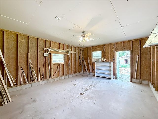 2833 S ROSE AVENUE, Inverness, FL 34450