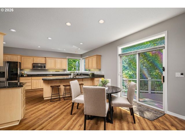 10565 Sw CORMORANT Dr, Beaverton, OR 97007