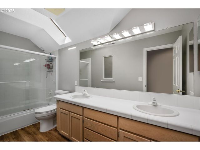 10565 Sw CORMORANT Dr, Beaverton, OR 97007