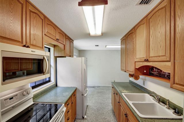 1000 SE 155TH STREET, Summerfield, FL 34491