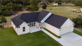 178 Jamaica Lane, Hilltop Lakes, TX 77871