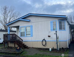 300 Park Avenue #58, Buckley, WA 98321
