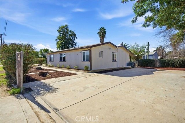 28597 Whittier, Winchester, CA 92596