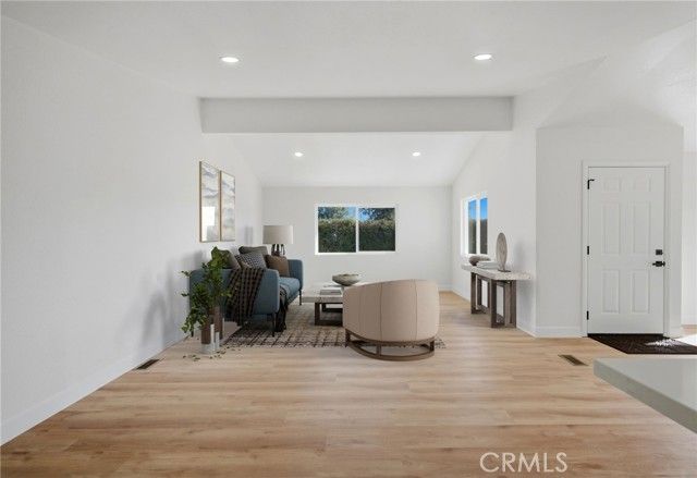 28597 Whittier, Winchester, CA 92596