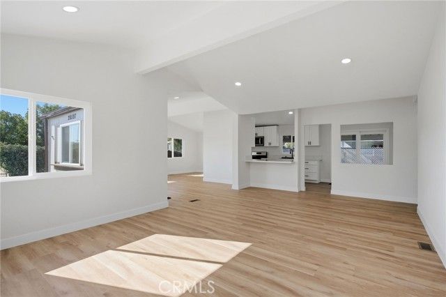 28597 Whittier, Winchester, CA 92596