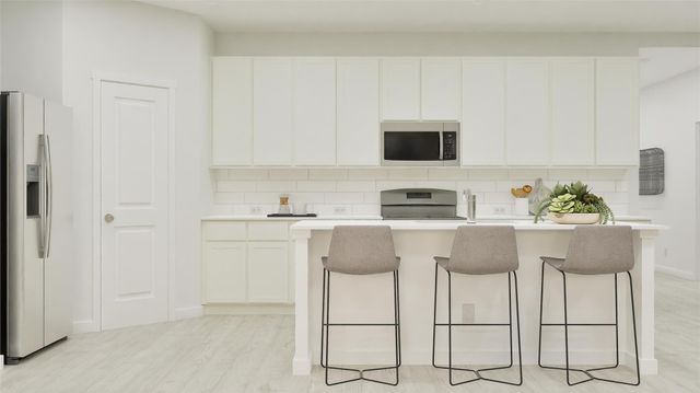 8314 Amber Summit Lane, Angleton, TX 77515