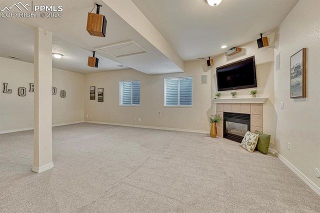 15211 Ridgefield Lane, Colorado Springs, CO 80921
