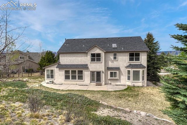 15211 Ridgefield Lane, Colorado Springs, CO 80921