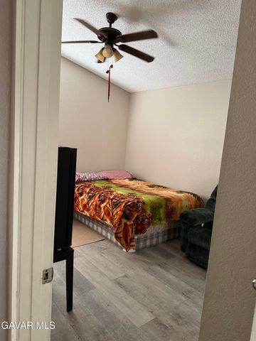 3542 E Avenue R10, Palmdale, CA 93550