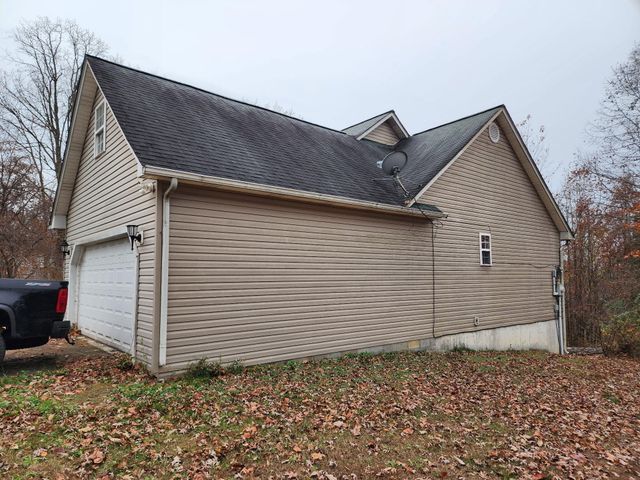 1301 Shady Lane, London, KY 40741