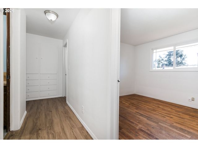 1943 MONTEREY Ln, Eugene, OR 97401