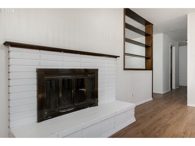 1943 MONTEREY Ln, Eugene, OR 97401