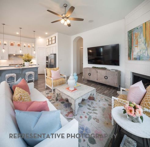 302 Sierra Stream Lane, Conroe, TX 77304