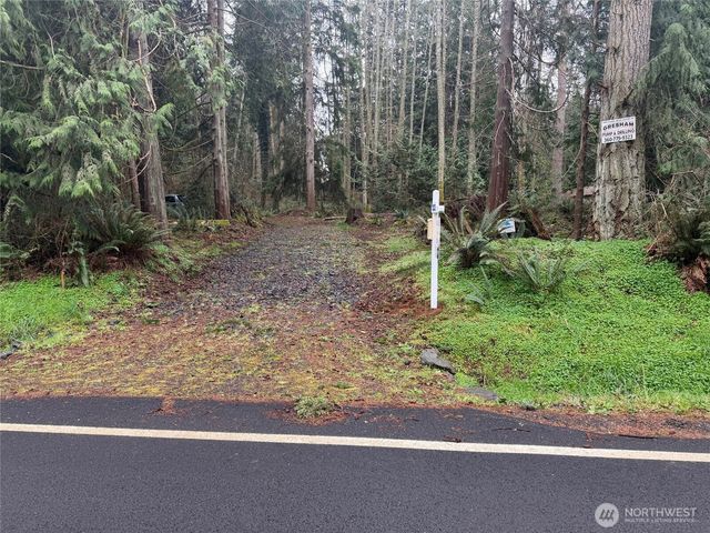 4843 NE Twin Spits Road, Hansville, WA 98340