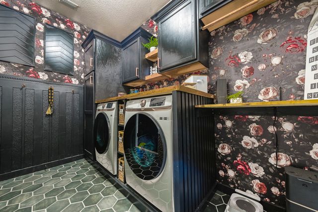 1880 Chuckwagon Drive, Midlothian, TX 76065