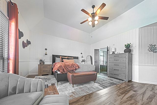 1880 Chuckwagon Drive, Midlothian, TX 76065